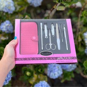 NIB Nail Tools Basic Travel Collection